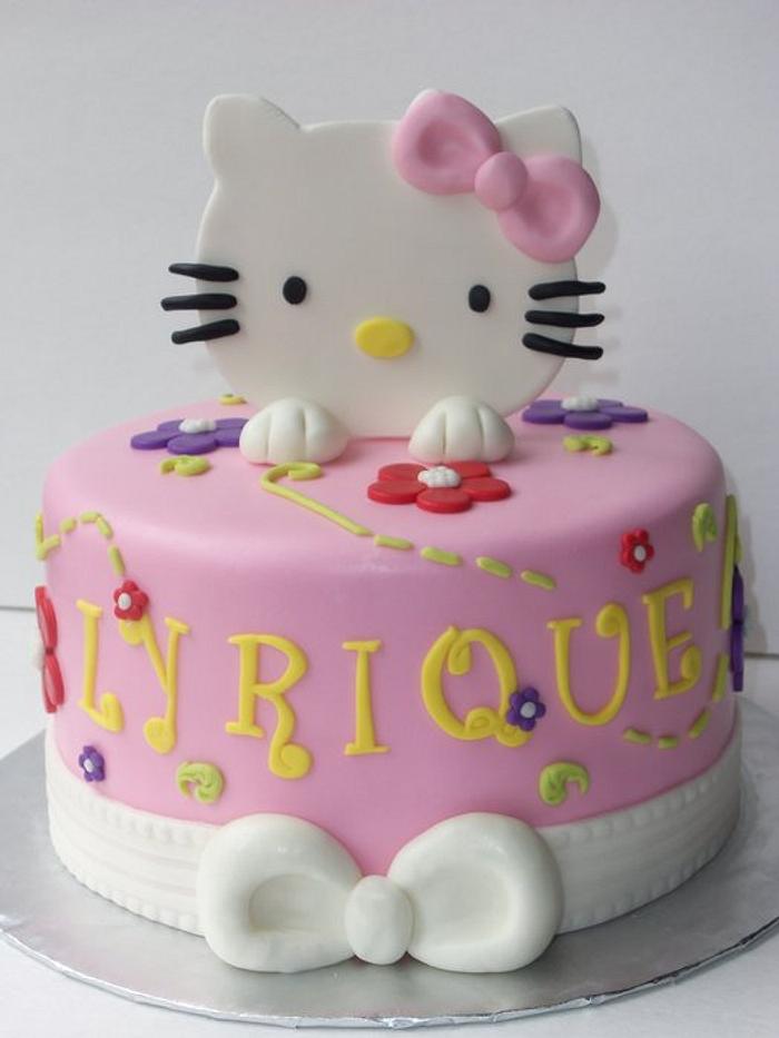 "Hello Kitty's birthday cake"