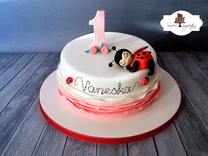 Ladybug Cake inspired by Bake-a-boo