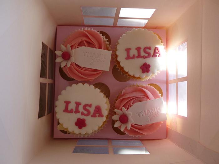 Personalised thank you cupcakes