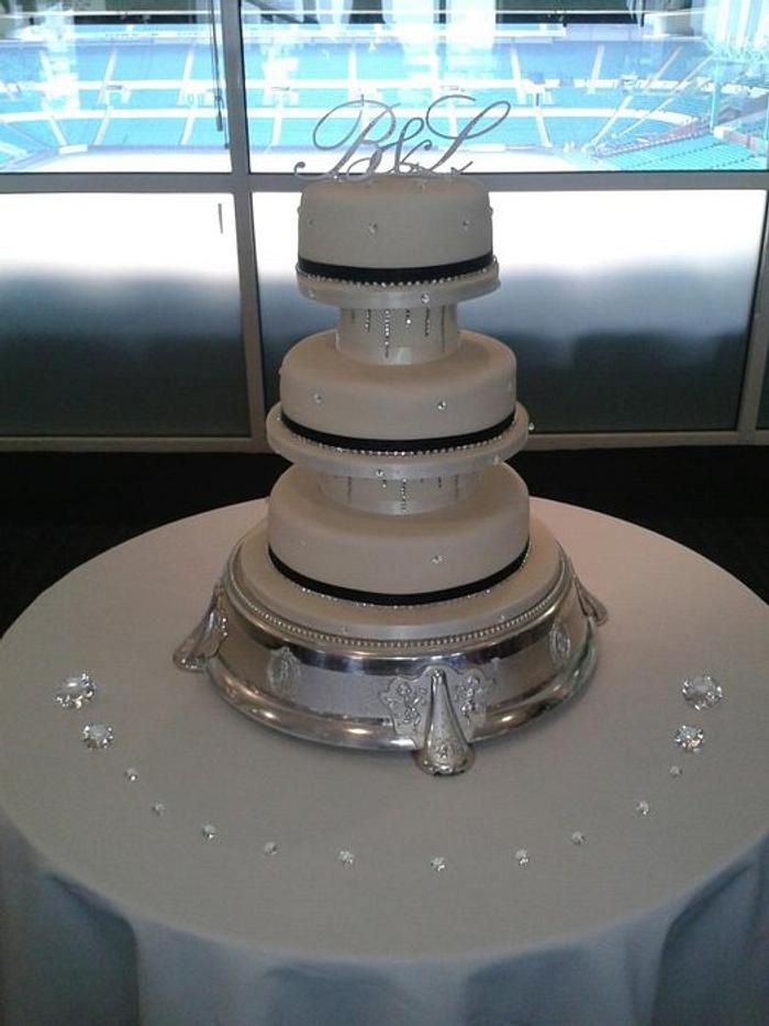 Mono Chrome Wedding cake