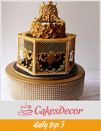 Royal icing jewellery box inspired Cake