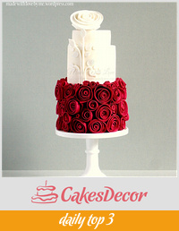 Snow White and Rose Red Cake