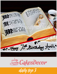 Open Book Cake 