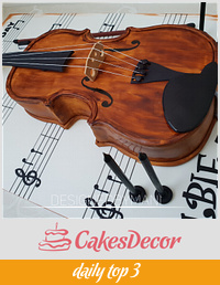 Violin cake 