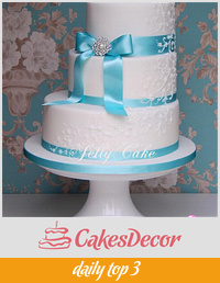Teal and Lace Wedding Cake
