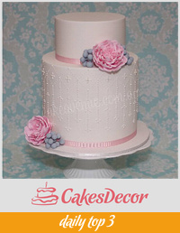 Pink Austin Rose & Silver Brunia Wedding Cake