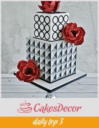 Cake with geometric patterns