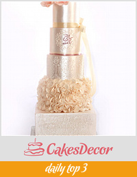 Just Peachy! - 5 tiers of wedded bliss.