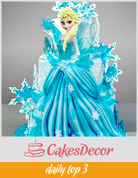 Ice Queen Elsa Cake
