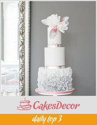 Silver and Rose wedding cake