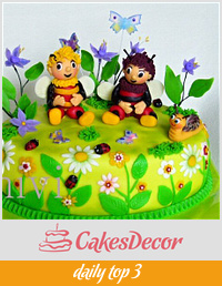 cake bumblebees