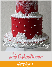 Elegant Winter Wedding cake