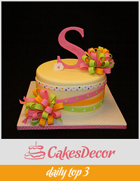 "S" Sienna's Birthday Cake (My Daughter)