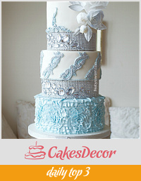 Blue diamond wedding cake 