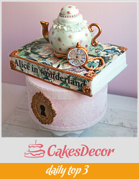 Alice in Wonderland wedding cake
