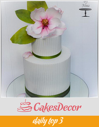 Magnolia flower cake 