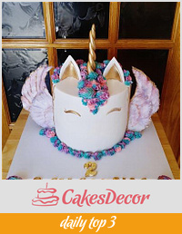 Winged Unicorn cake