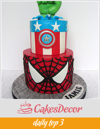 Super Heroes  Cake