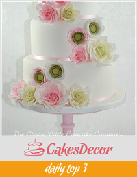 Rose and Ranunculus Wedding Cake
