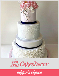Wedding in pink and navy blue