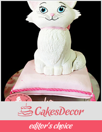 Cake carved Marie Cat - 100% edible - 80cm