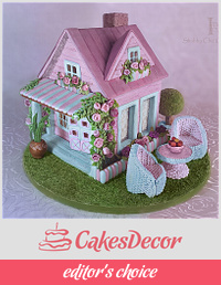 Shabby Chic Gingerbread House