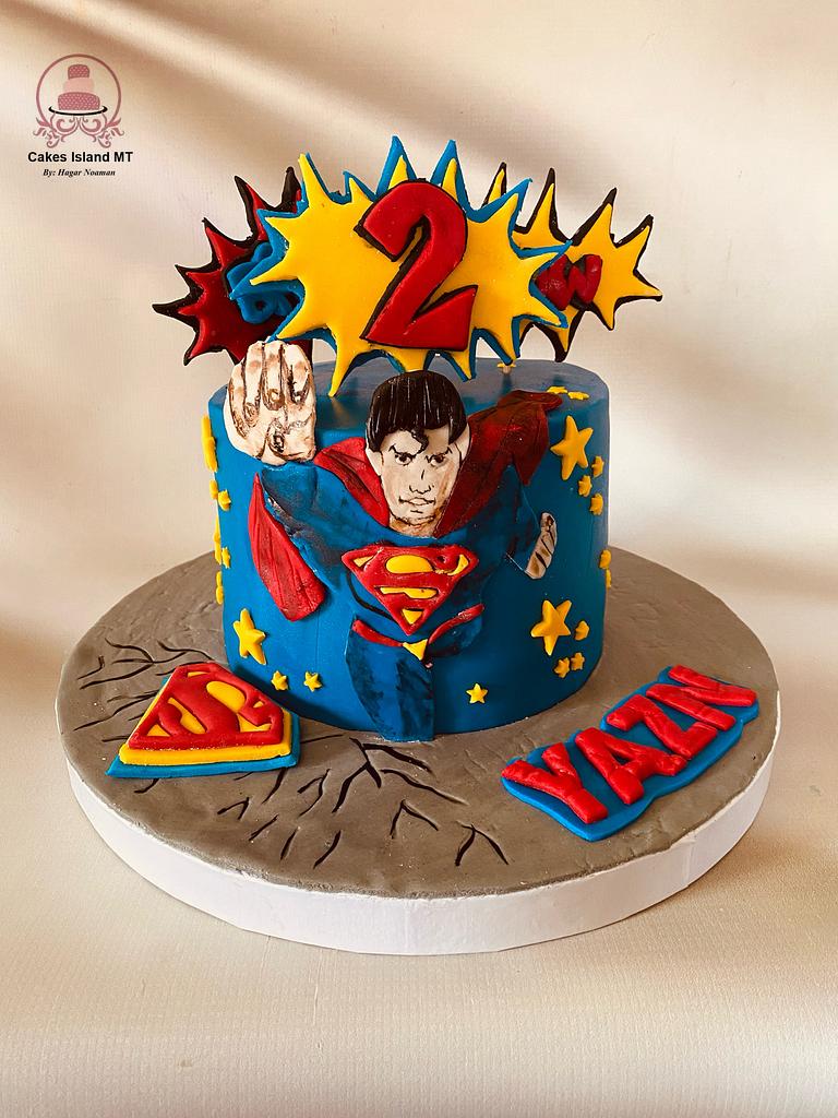 Superman cake - Decorated Cake by Jojo - CakesDecor