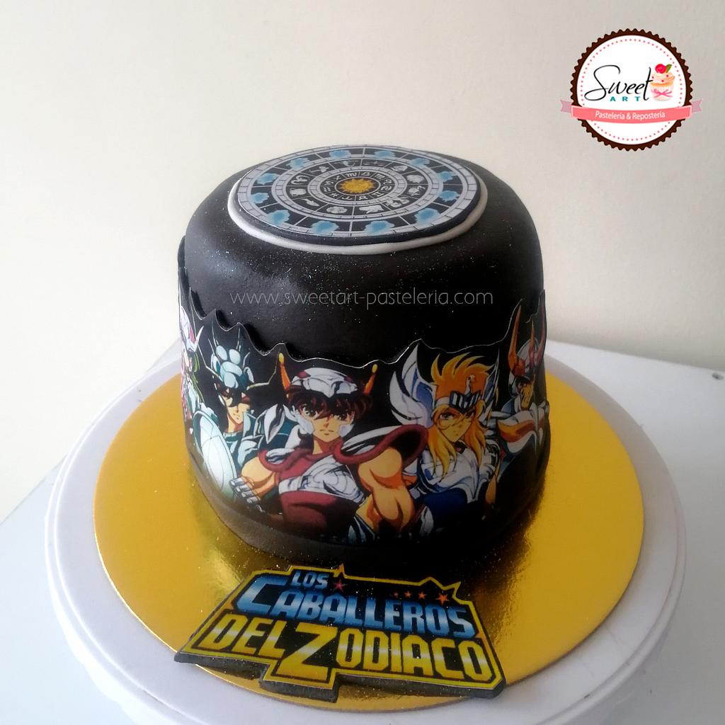 Torta Caballeros del Zodiaco - Decorated Cake by Sweet - CakesDecor