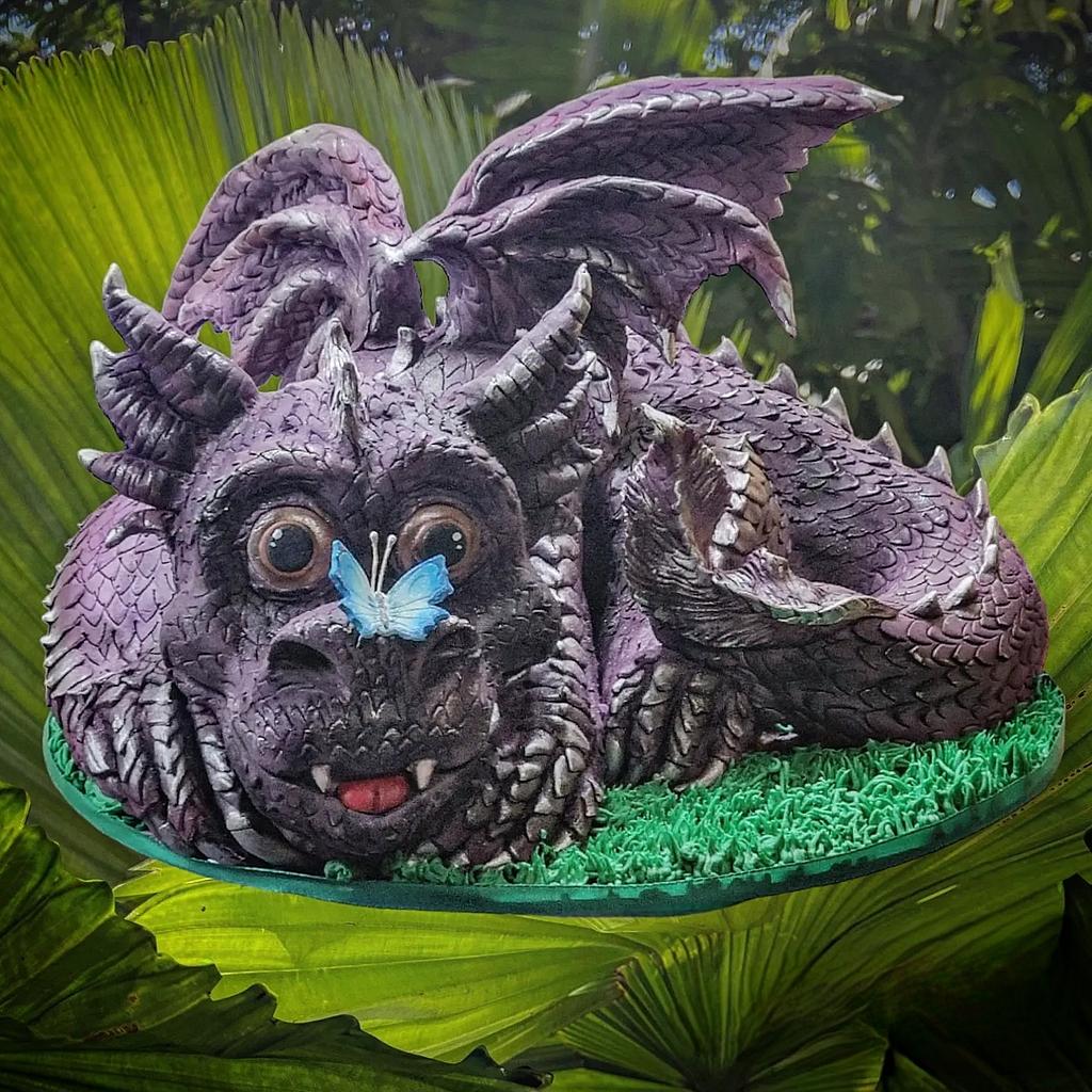 Make a Dragon Cake with Fire Blowing
