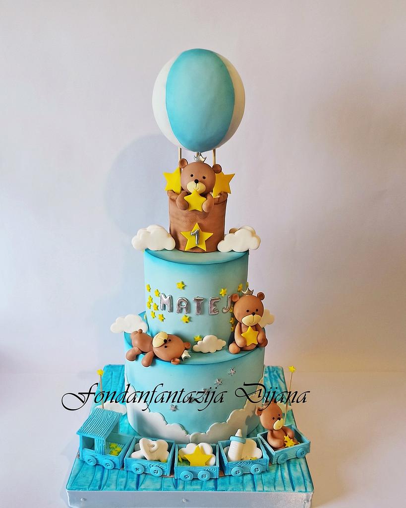 Teddy bears cake - Decorated Cake by Fondantfantasy - CakesDecor