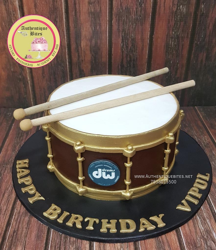 Drummer Cake #1 | Drum cake, Drum birthday cakes, Music cakes
