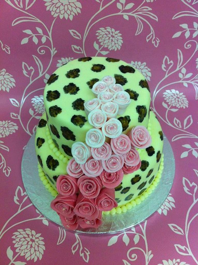 Leopard Print and Roses Cake - Cake by CakeyBakey - CakesDecor