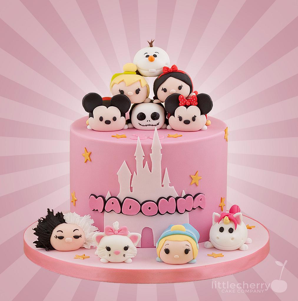 Victorian wonderland-Victorian Patisserie - Tsum Tsum Winnie the Pooh cake # tsumtsum #winniethepooh #cake #birthdaycake #3dfondantcake | Facebook
