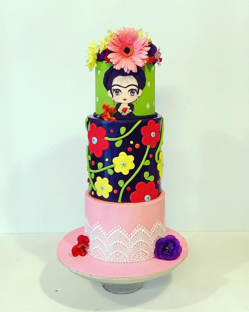 Frida Kahlo - Decorated Cake by Chica PAstel - CakesDecor