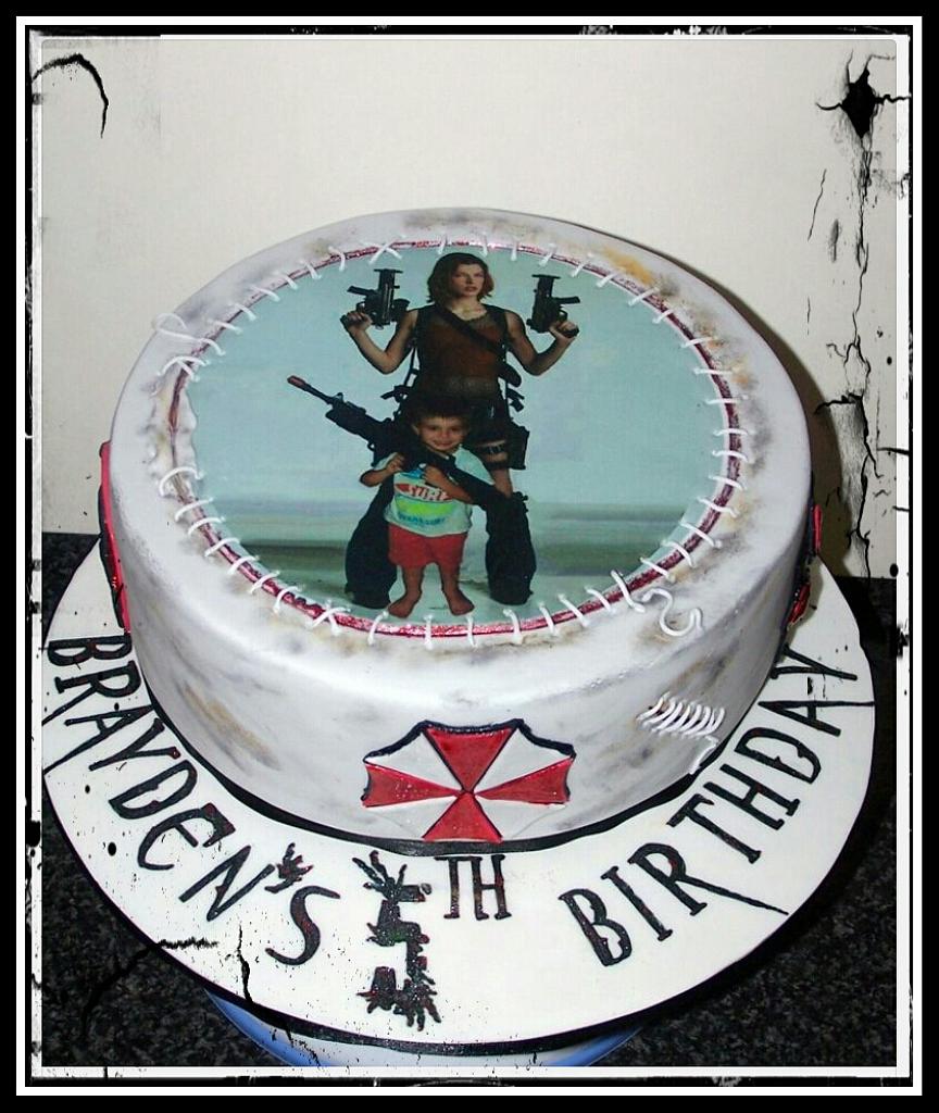 Resident evil cake - Decorated Cake by The Custom Piece - CakesDecor