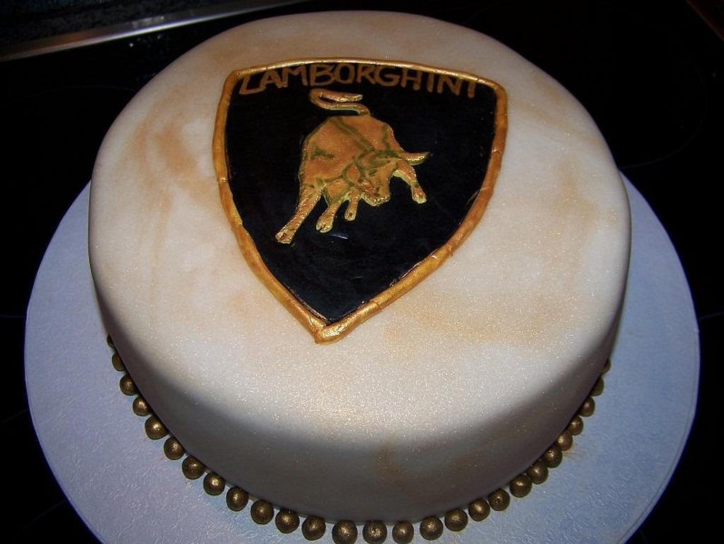 Lamborghini Cake - Decorated Cake by Laura Jabri - CakesDecor