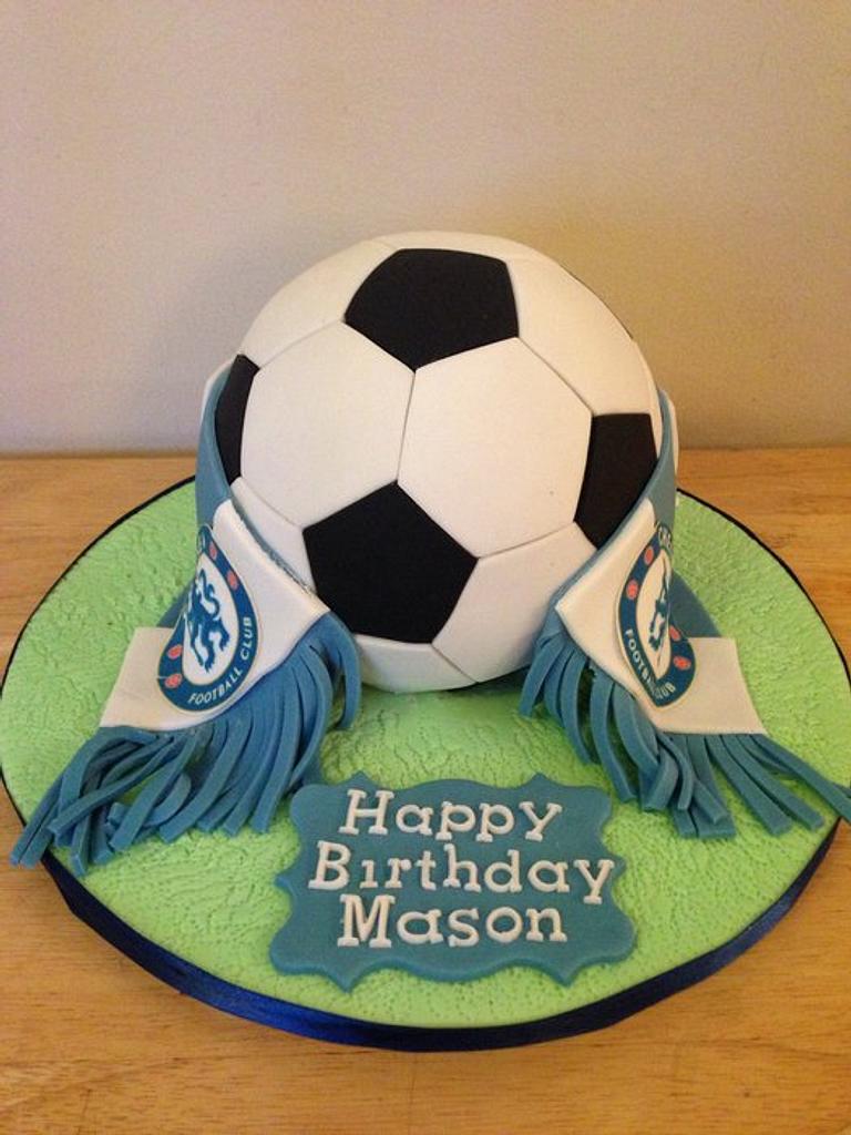 Today is my birthday and my friend decided to surprise me with this Chelsea  Themed Cake : r/chelseafc