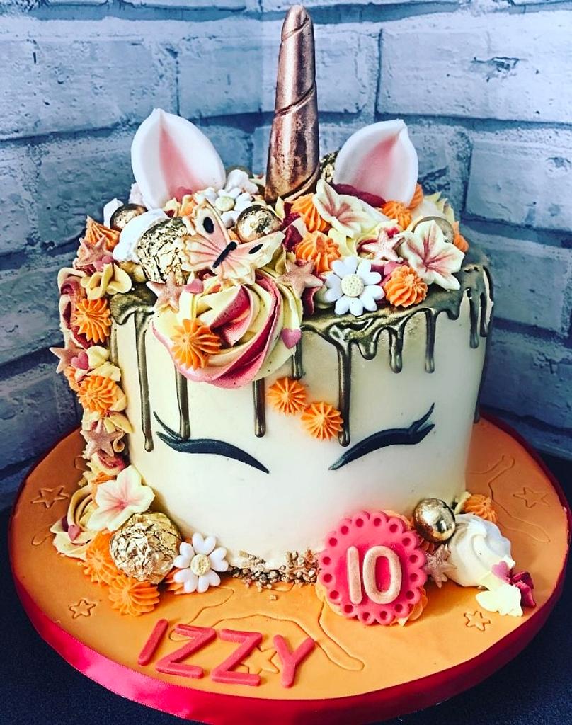 Autumnal Unicorn drip cake - Cake by Ashlei Samuels - CakesDecor