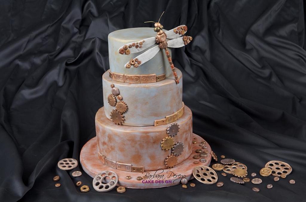 Steam punk cake... the first - Cake by Barbara Perego - CakesDecor