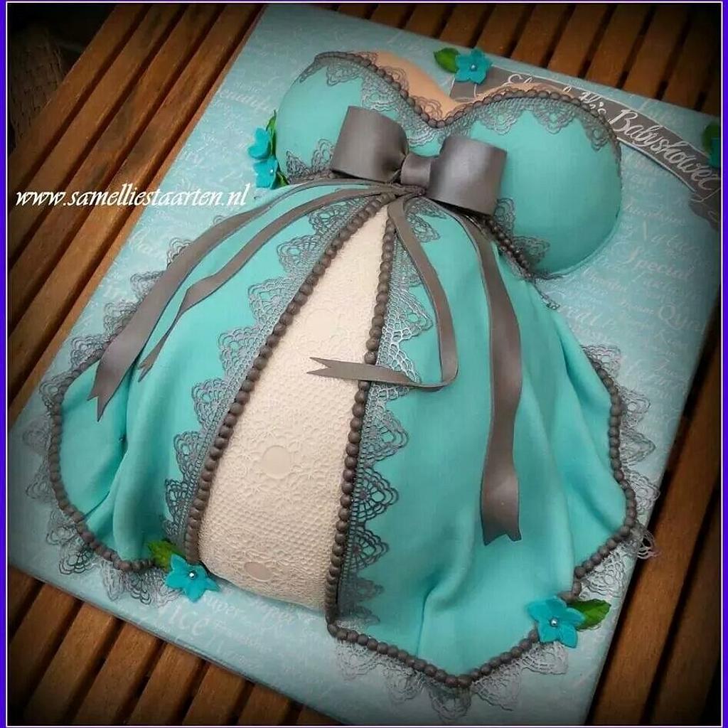 Pregnant Belly Cake