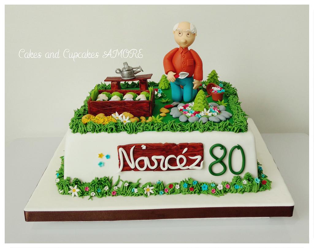 Abuelito en el jardín - Decorated Cake by Tortas Amore - CakesDecor