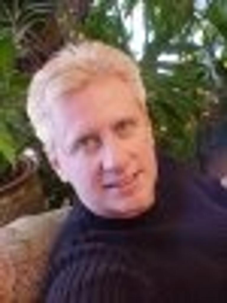 How to make a realistic water effect on cakes or cupcakes CakesDecor