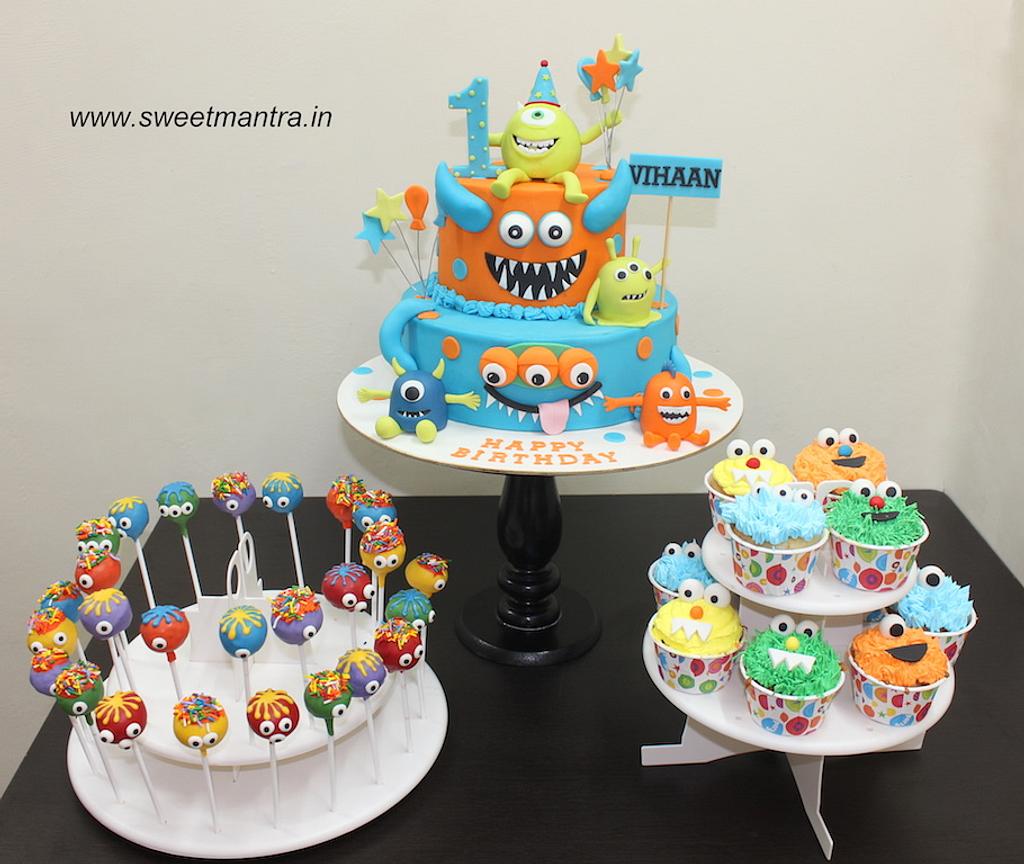 Cookie Monster Cake – Lark Cake Shop