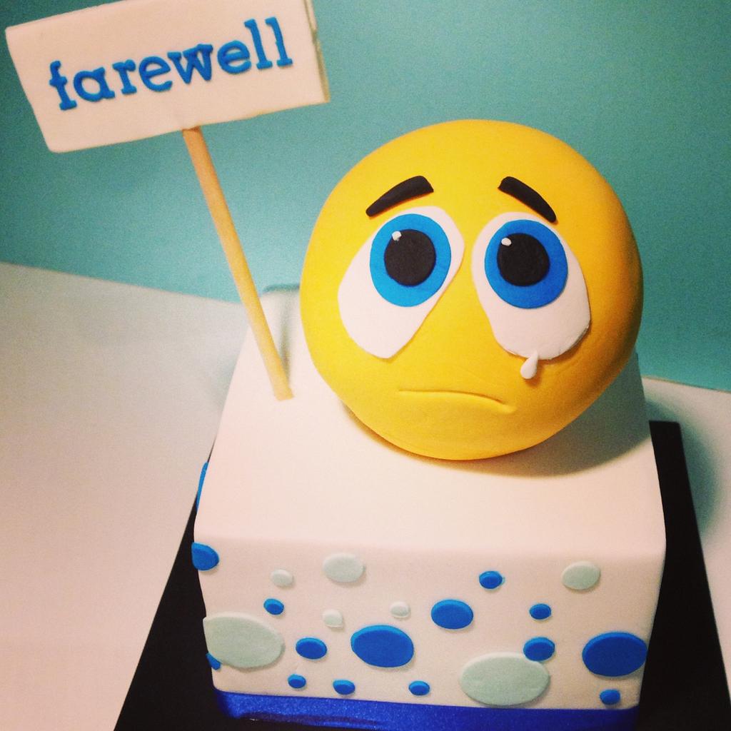 Coworkers farewell cake : r/funny