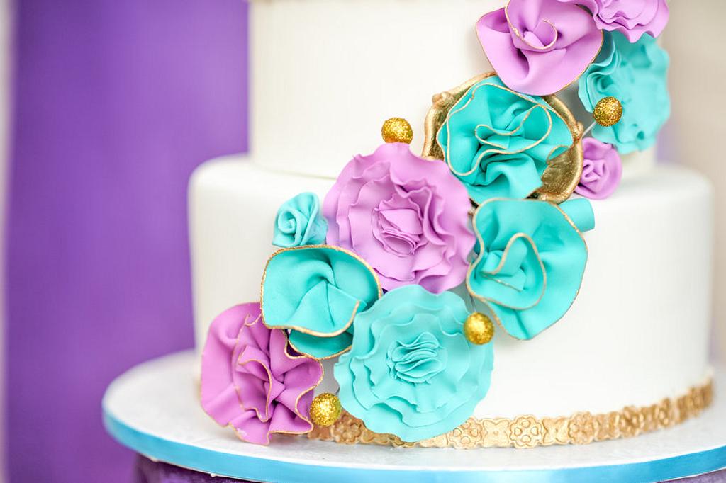 Teal & Purple Wedding Cake - Cake by Esther Williams - CakesDecor