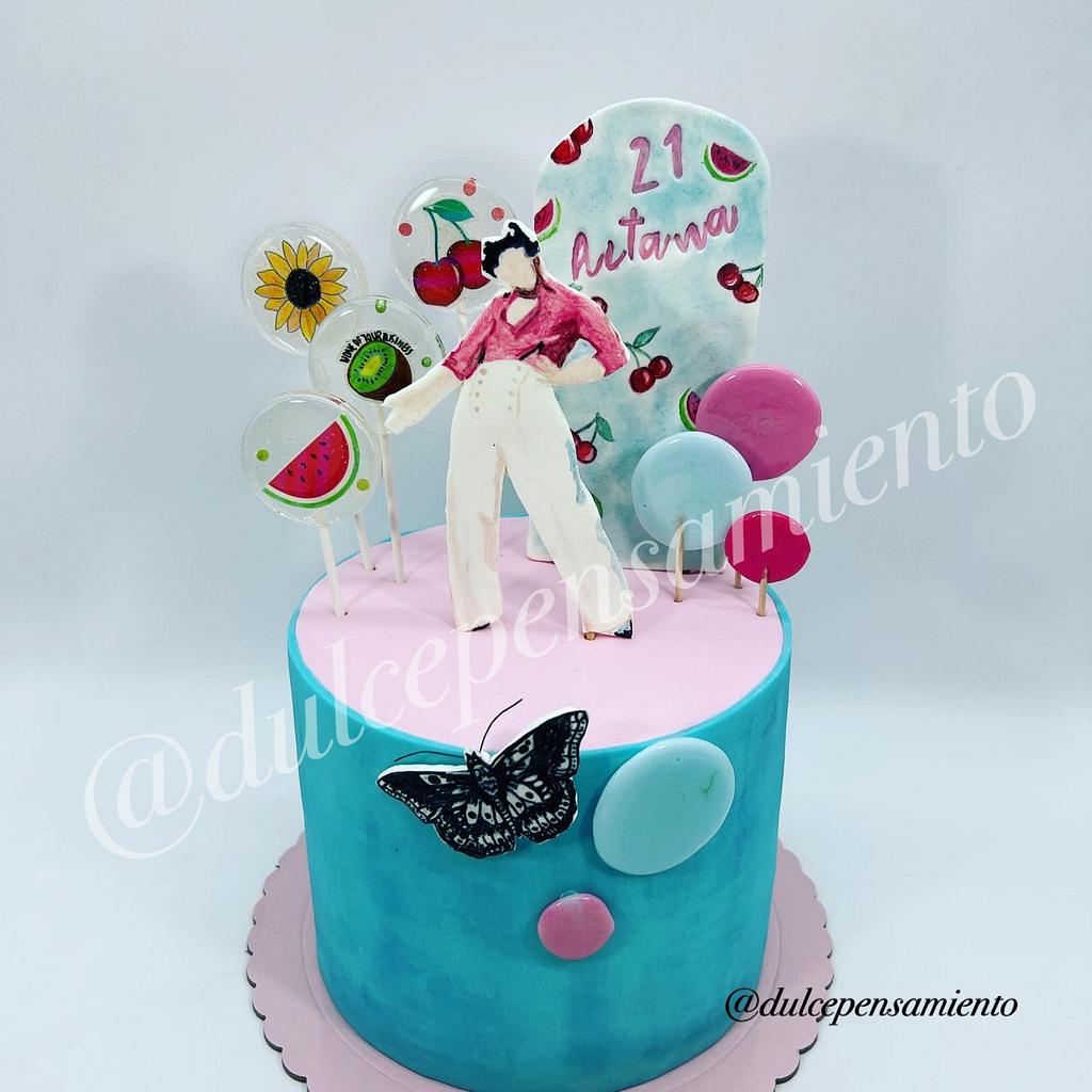Harry Styles - Decorated Cake by Dulcepensamiento - CakesDecor