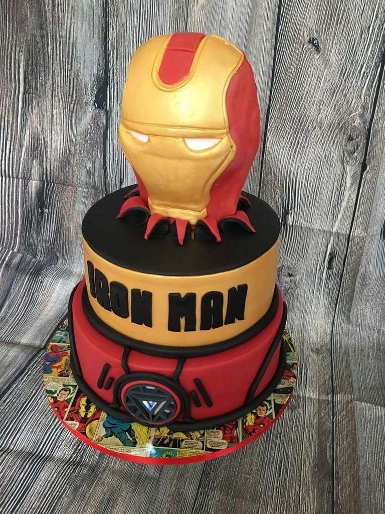 Adelicious Cake Creations - Iron Man cake. Chocolate buttercake covered  with vanilla buttercream. Hand made fondant Iron Man mask, stars and  border. | Facebook
