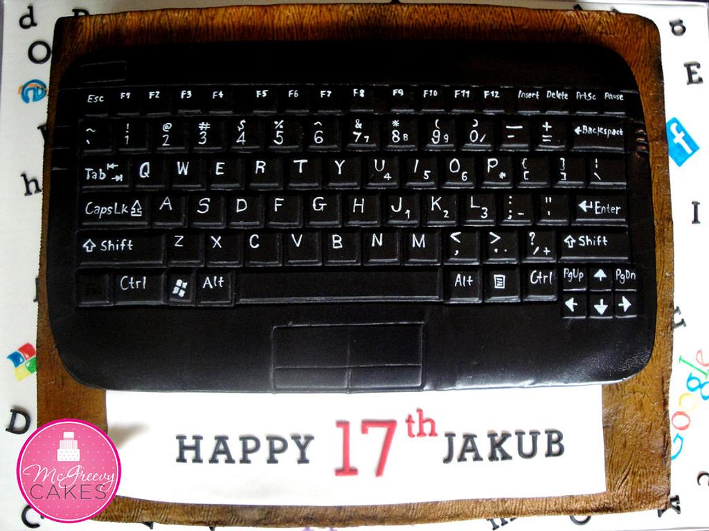 Sweet Keyboard Cake ;) Cake by Shawna McGreevy CakesDecor