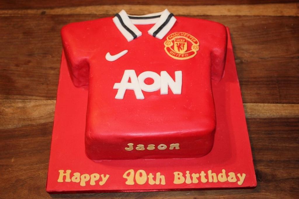 Football shirt clearance birthday cake