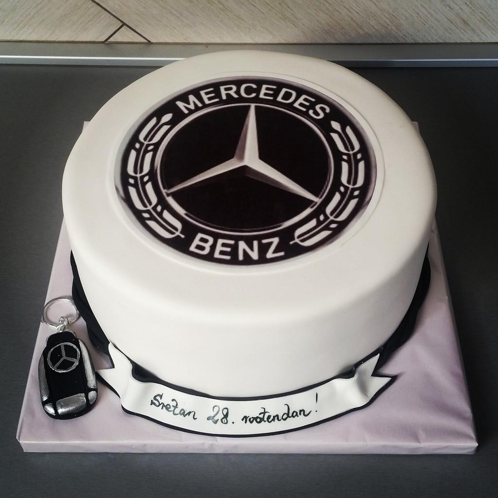 Mercedes-Benz - Edible Cake Topper - 11.7 x 17.5 Inches 1/2 Sheet  rectangular - Walmart.com